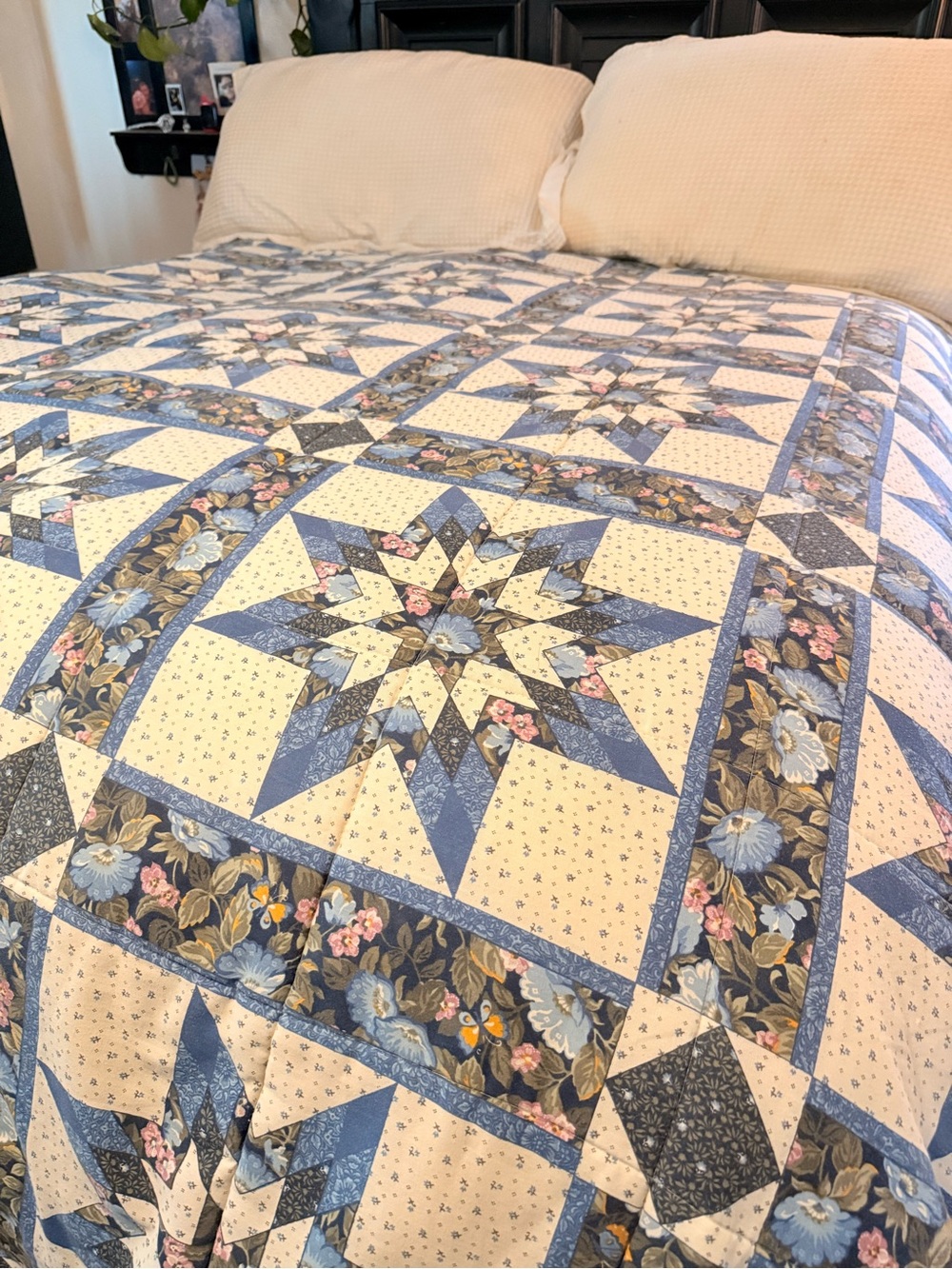 Blue Floral Star Patchwork Quilt - JC Penny. 90’s cottagecore country